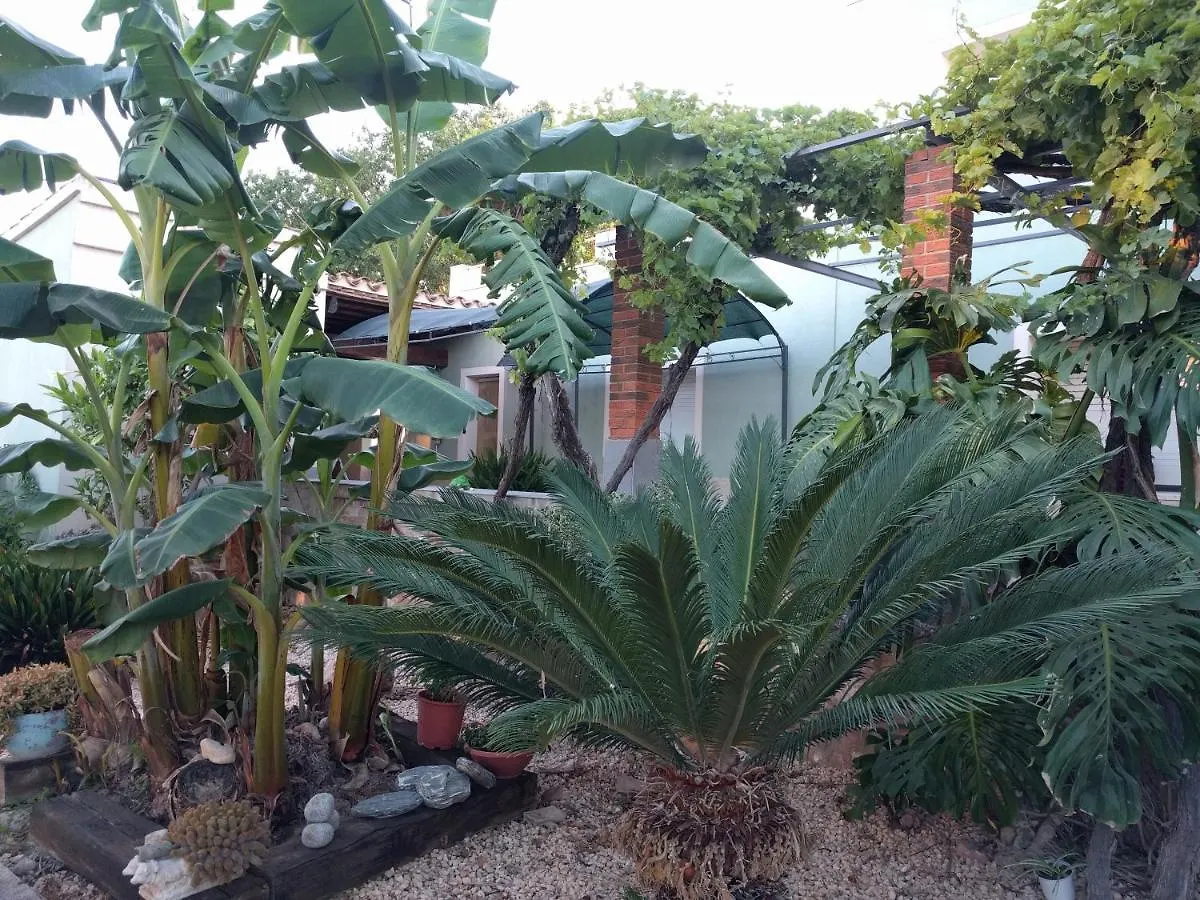 הוילה דלטברה Casa Baleso 0*,